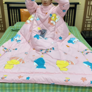 Cozy Wearable Blanket Quilt – Snuggle, Lounge, and Nap in Cloud‑Soft Comfort 💤🧸