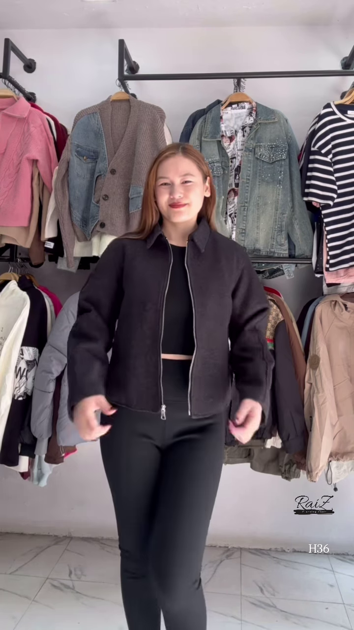 Minimalist Zip-Up Jacket β Cozy, Clean, and Effortlessly Chic β¨π§₯ - Image 5