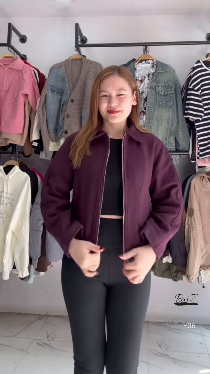 Minimalist Zip-Up Jacket β Cozy, Clean, and Effortlessly Chic β¨π§₯ - Image 6