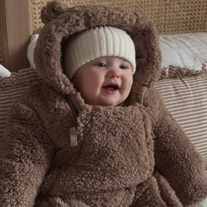 Plush Bear-Hooded Doll Outfit 🧸🛏 With Furry Texture & Ear Detail – Brown Variant