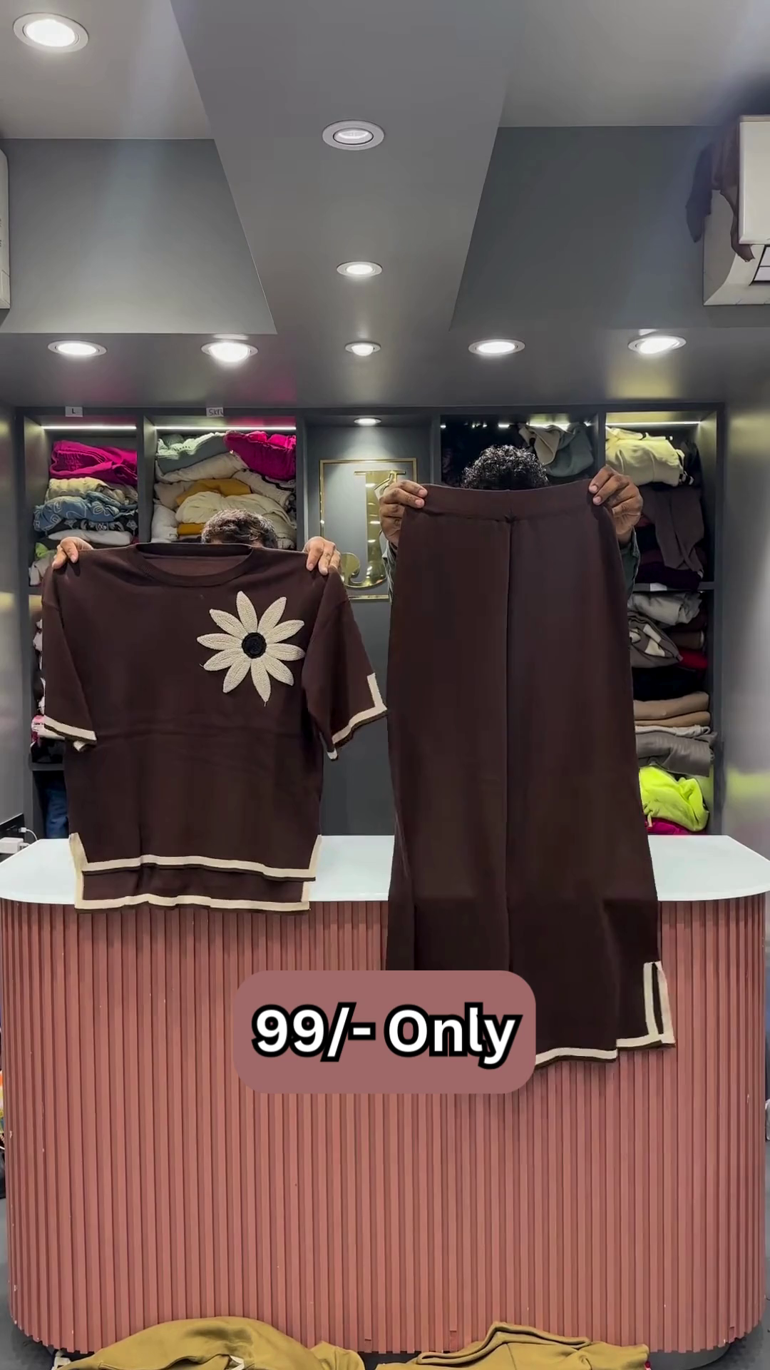 Maroon Two-Piece Sweater Set with Embroidered Daisy - Image 3