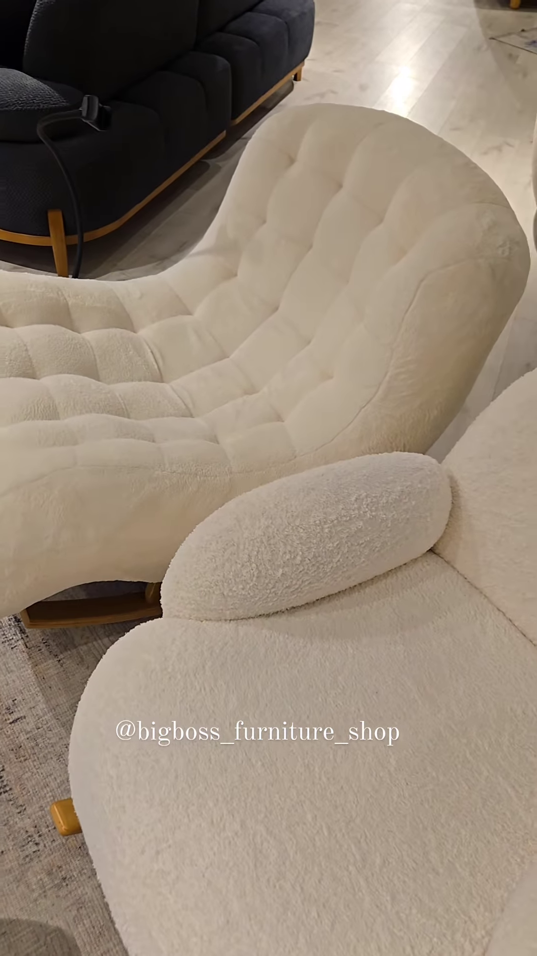 ☁️ Cloud-Like Comfort Lounge Chairs – Elevate Your Relaxation Game! ✨ - Image 2