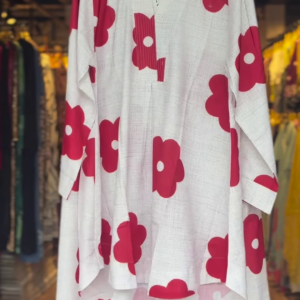 Women’s White Asymmetrical Top with Bold Red Floral Prints – Elegant High-Low Casualwear