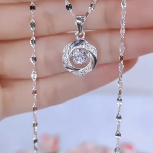 Elegant Silver Necklace with Twisted Floral Pendant – Sparkling Crystal Centerpiece