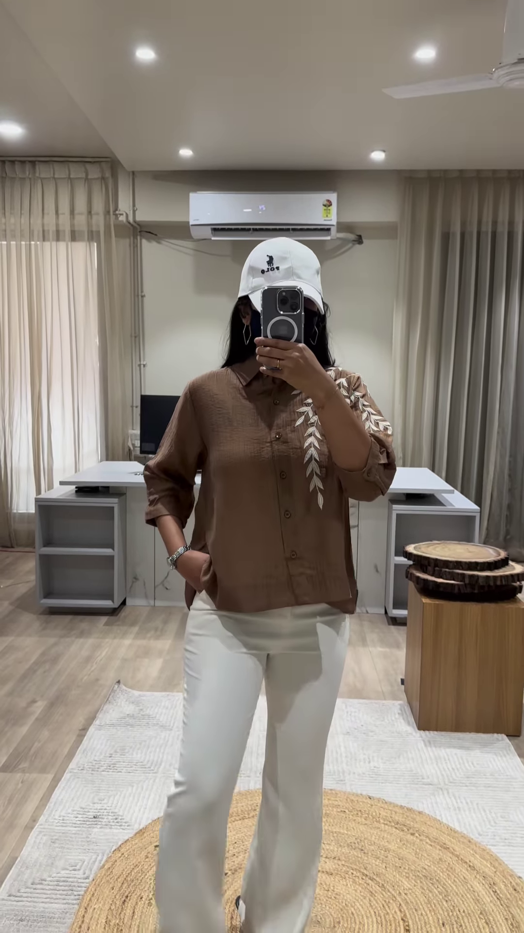 Lightweight Textured Button-Down Shirt with Three-Quarter Sleeves - Image 2