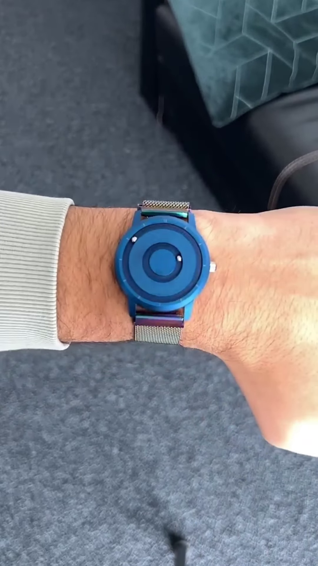 Tactile Magnetic Ball-Bearing Minimalist Timepiece - Image 4