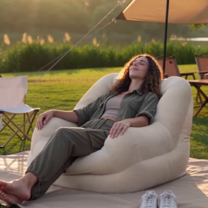 Portable Inflatable Corduroy Lounger with Integrated Air Pump