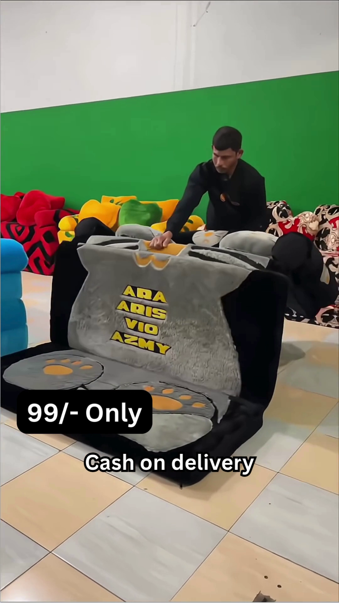 Portable Foldable Sofa Bed with Character-Themed Plush Fabric - Image 4